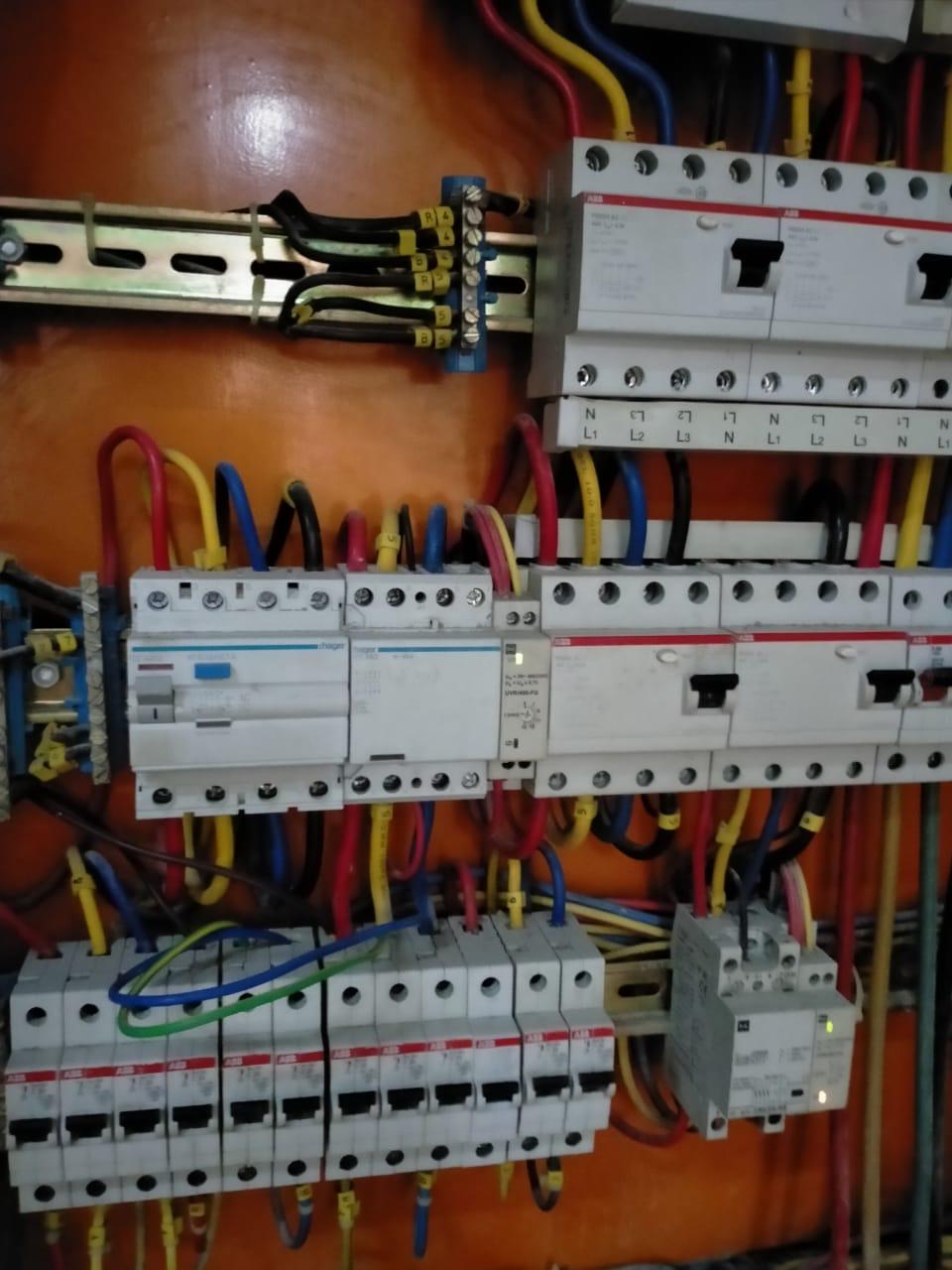 Electrician and Electrical Services Dubai
